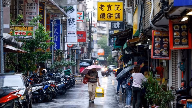 Teach English Taiwan Taipei TEFL certification jobs abroad